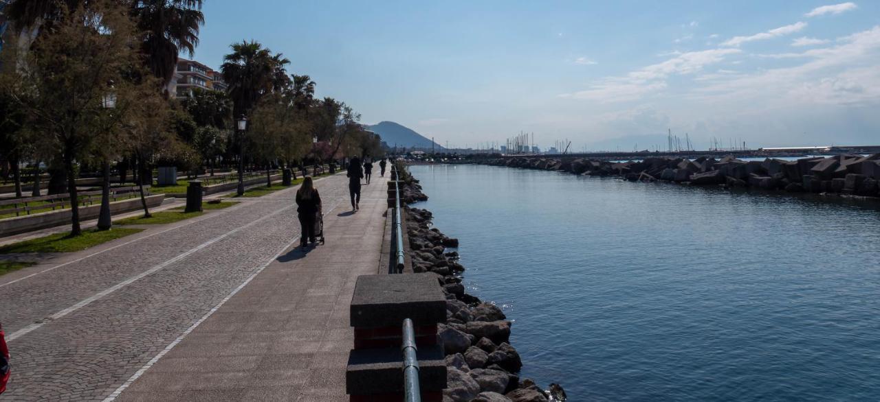 Appartamento Saragone Salerno Esterno foto